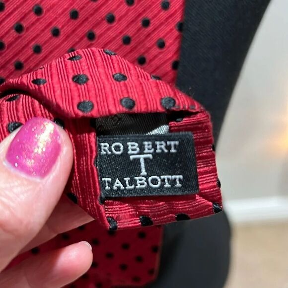 Robert Talbott Best of Class Red Tie with Black Dots - Picture 4 of 9